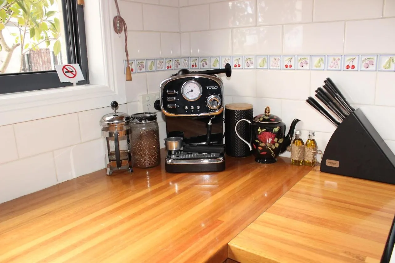 Apartment Coopers Cottage Battery Point Hobart